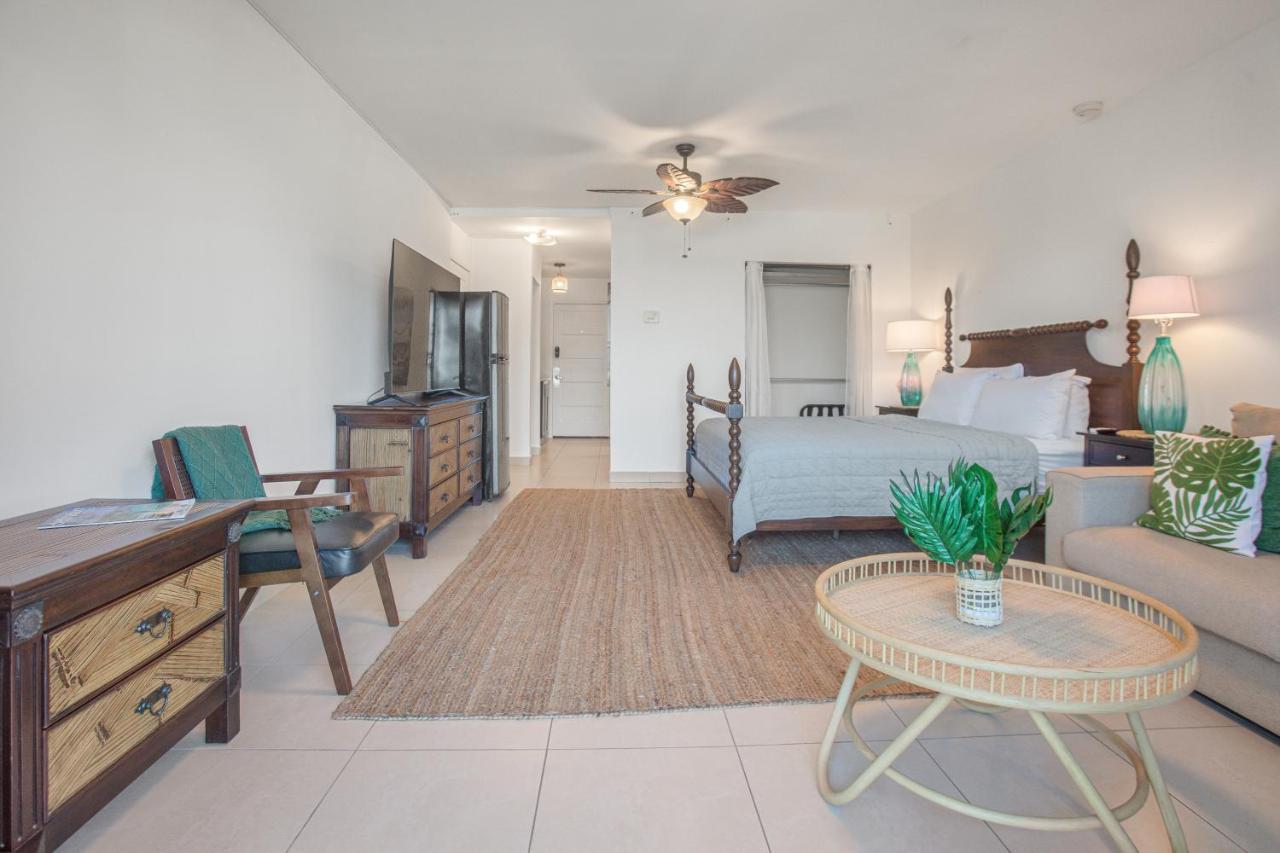 Maho Beach House - Luxe Studio - Ocean View Bagian luar foto